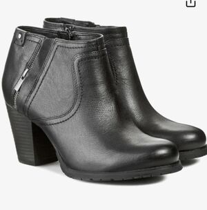 Clarks Mission Halle Distressed Leather Black Heel Ankle Boot Women Size…